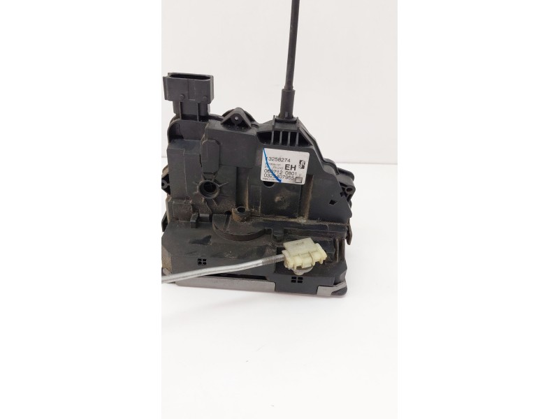 Recambio de cerradura puerta delantera derecha para opel meriva b monospace (s10) 1.3 cdti (75) referencia OEM IAM   