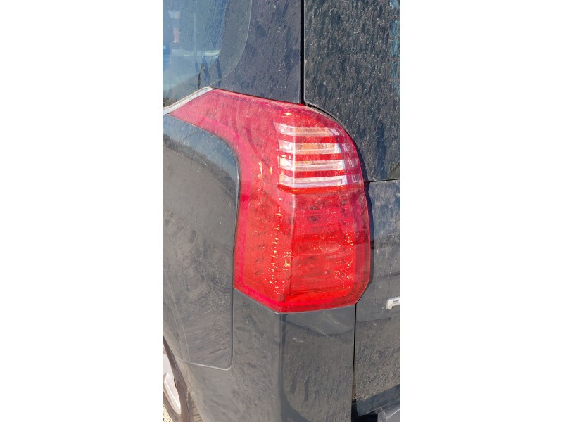 Recambio de piloto trasero izquierdo para peugeot 5008 (0u_, 0e_) 1.6 hdi referencia OEM IAM   
							