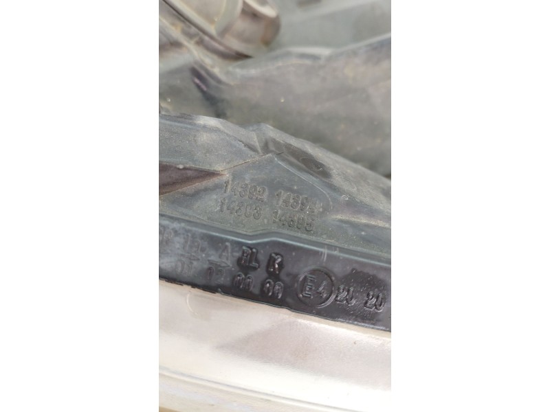 Recambio de faro izquierdo para opel meriva b monospace (s10) 1.3 cdti (75) referencia OEM IAM 1439214394  