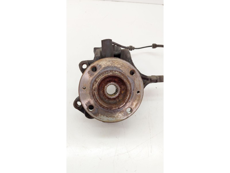 Recambio de mangueta delantera izquierda para peugeot 208 i (ca_, cc_) 1.2 vti 82 referencia OEM IAM   
							