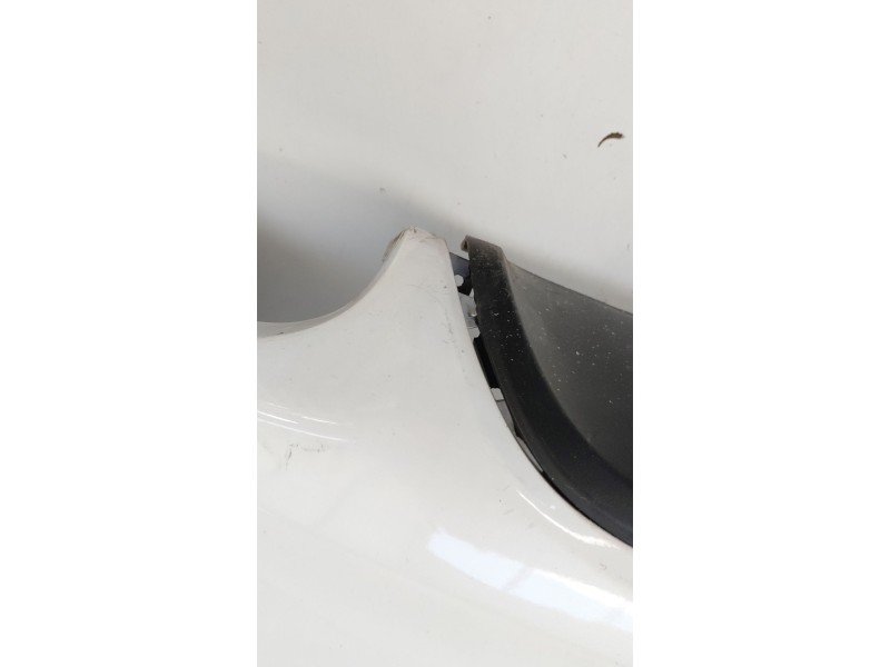 Recambio de paragolpes trasero para kia cee´d 1.6 crdi 136 cv referencia OEM IAM   
							
