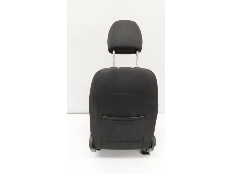 Recambio de asiento delantero derecho para kia cee´d 1.6 crdi 136 cv referencia OEM IAM   
							