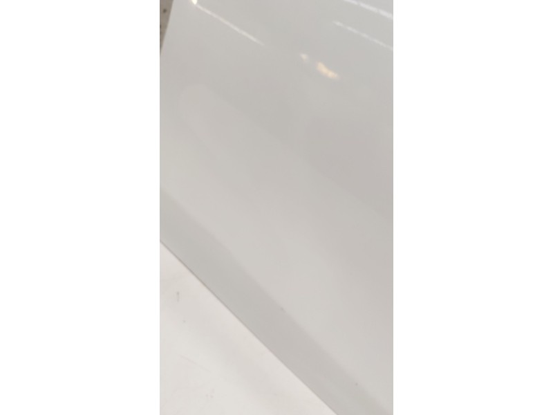 Recambio de puerta delantera derecha para kia cee´d 1.6 crdi 136 cv referencia OEM IAM   