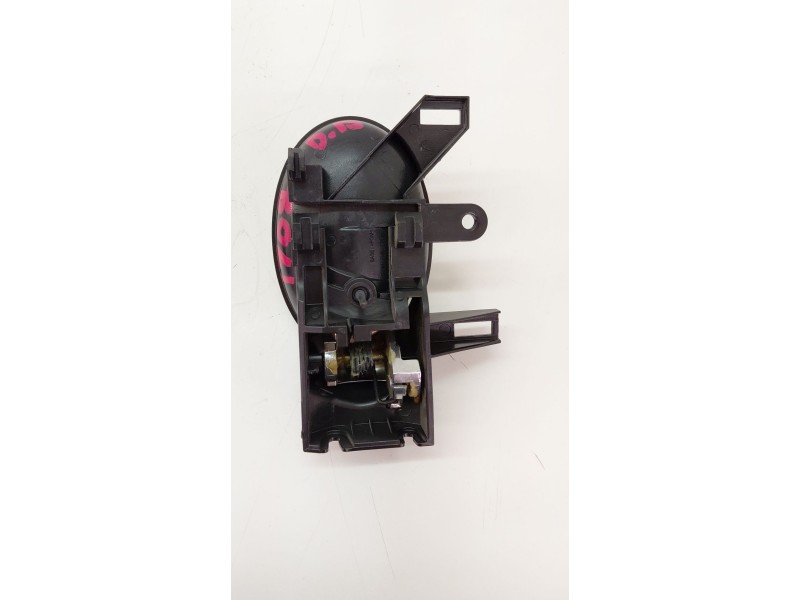 Recambio de maneta interior delantera derecha para nissan juke (f15) 1.5 dci 110 cv referencia OEM IAM   