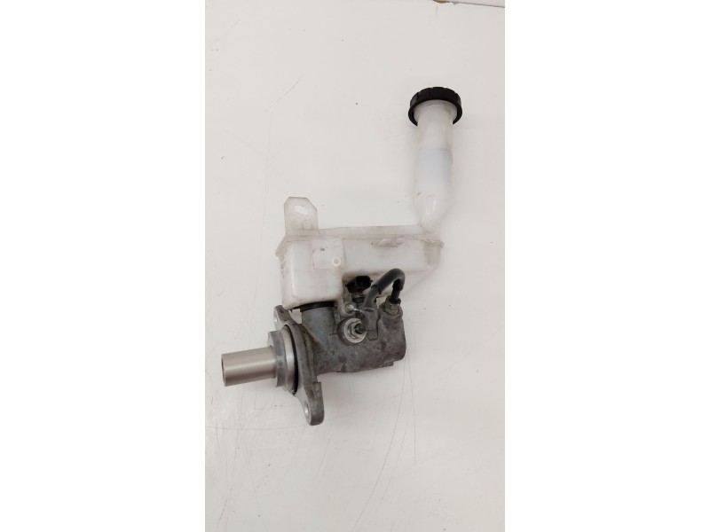 Recambio de bomba freno para nissan juke (f15) 1.5 dci 110 cv referencia OEM IAM 32070564  
							