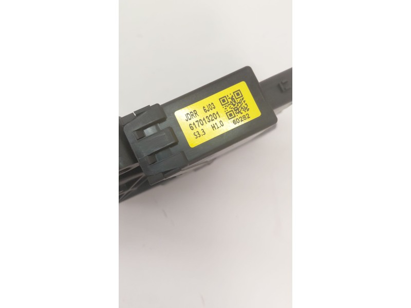 Recambio de elevalunas trasero derecho para kia cee´d 1.6 crdi 136 cv referencia OEM IAM 617013201  