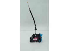Recambio de cerradura puerta trasera derecha para kia cee´d 1.6 crdi 136 cv referencia OEM IAM 81420A2400  