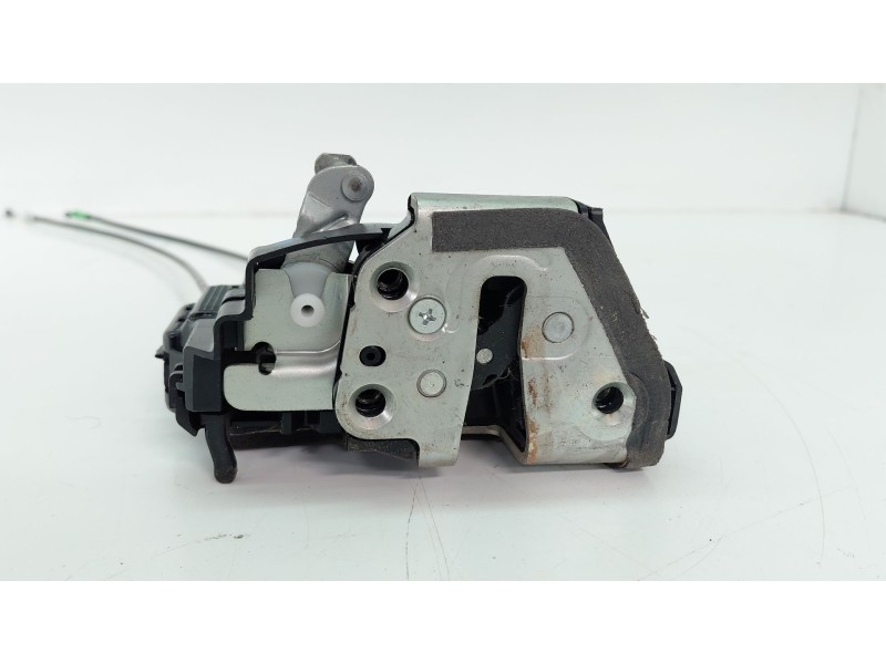 Recambio de cerradura puerta trasera izquierda para toyota auris 1.8 16v cat (híbrido) referencia OEM IAM   