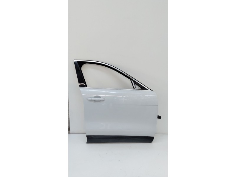 Recambio de puerta delantera derecha para jaguar f-pace (x761) 2.0 td4 awd referencia OEM IAM   
							