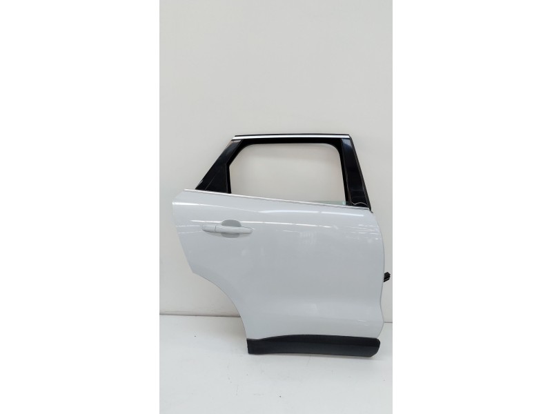 Recambio de puerta trasera derecha para jaguar f-pace (x761) 2.0 td4 awd referencia OEM IAM   