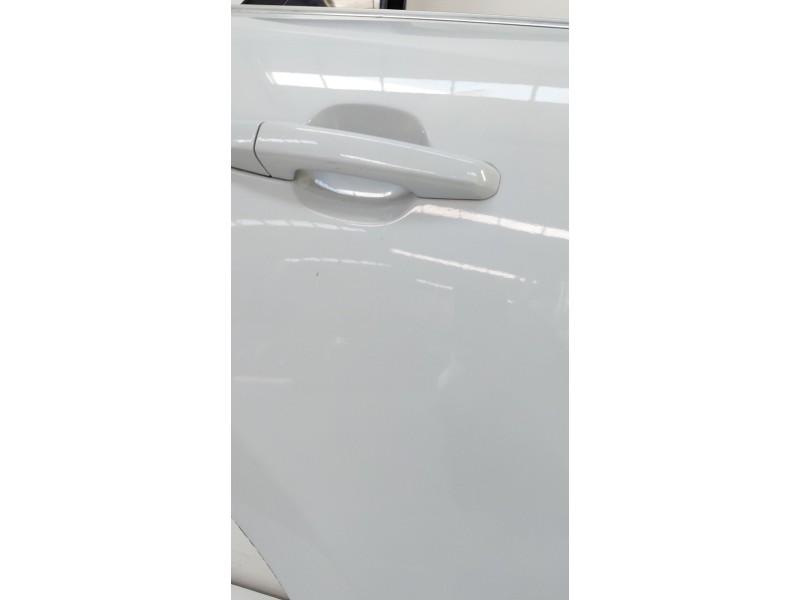 Recambio de puerta trasera derecha para jaguar f-pace (x761) 2.0 td4 awd referencia OEM IAM   