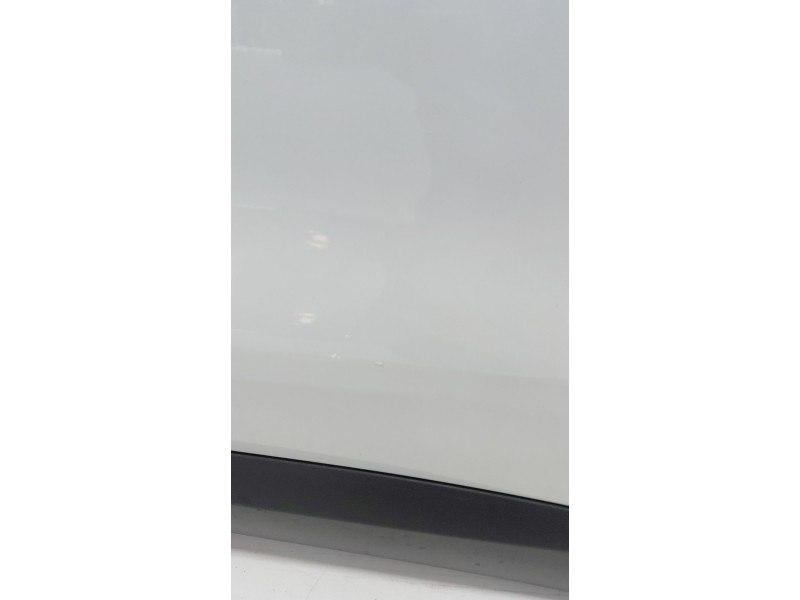 Recambio de puerta trasera izquierda para jaguar f-pace (x761) 2.0 td4 awd referencia OEM IAM   
							