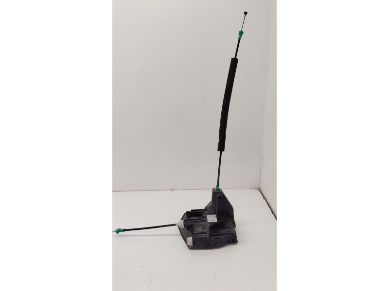 Recambio de cerradura puerta trasera derecha para jaguar f-pace (x761) 2.0 td4 awd referencia OEM IAM HK8324994AC  
							