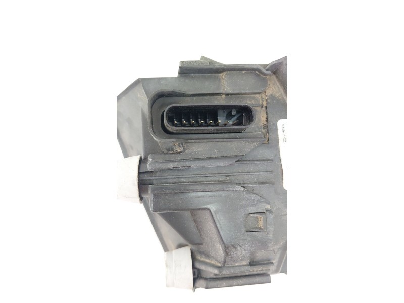 Recambio de cerradura puerta trasera derecha para jaguar f-pace (x761) 2.0 td4 awd referencia OEM IAM HK8324994AC  