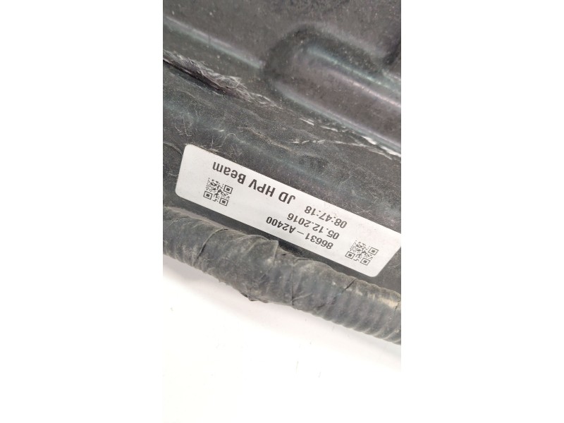 Recambio de refuerzo paragolpes delantero para kia cee´d 1.6 crdi 136 cv referencia OEM IAM 86631A2400  
							