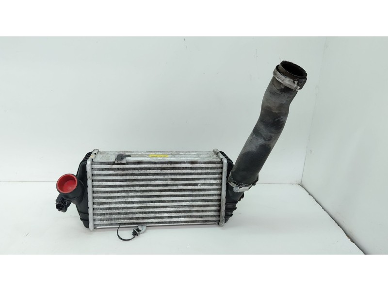 Recambio de intercooler para kia cee´d 1.6 crdi 136 cv referencia OEM IAM 282702A570  
							