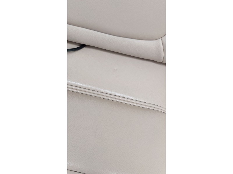 Recambio de asientos traseros para jaguar f-pace (x761) 2.0 td4 awd referencia OEM IAM   