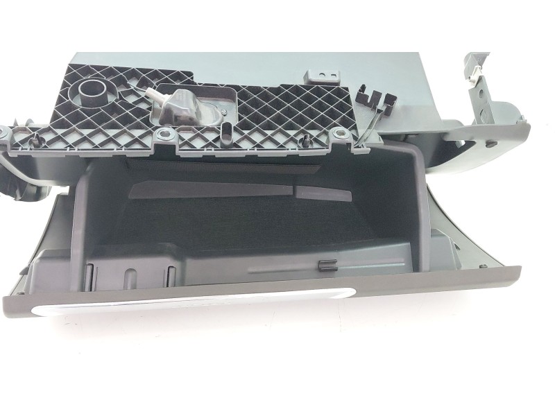 Recambio de guantera para jaguar f-pace (x761) 2.0 td4 awd referencia OEM IAM   
							