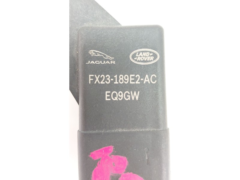 Recambio de caja precalentamiento para jaguar f-pace (x761) 2.0 td4 awd referencia OEM IAM FX23189E2AC  