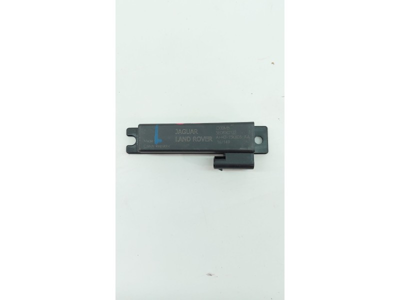 Recambio de antena para jaguar f-pace (x761) 2.0 td4 awd referencia OEM IAM AH4215K603AA  
							