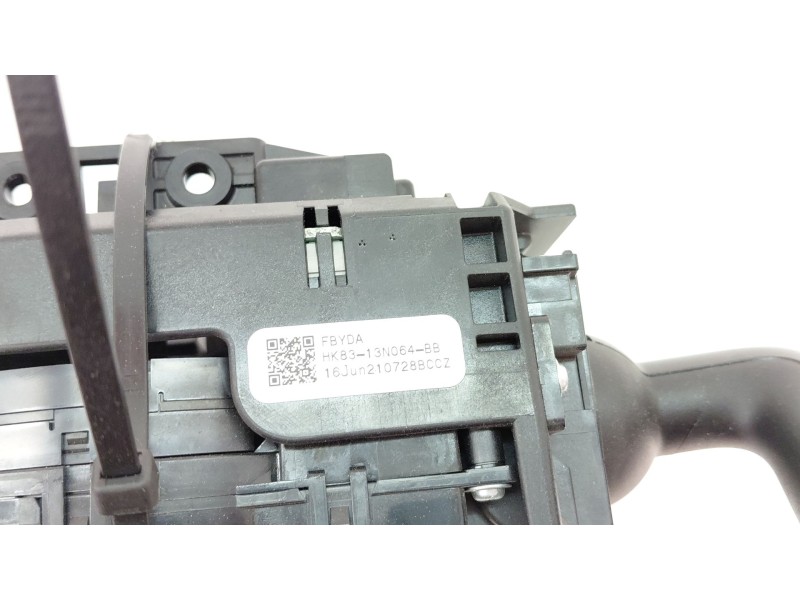 Recambio de mando multifuncion para jaguar f-pace (x761) 2.0 td4 awd referencia OEM IAM HK8313N064BB  