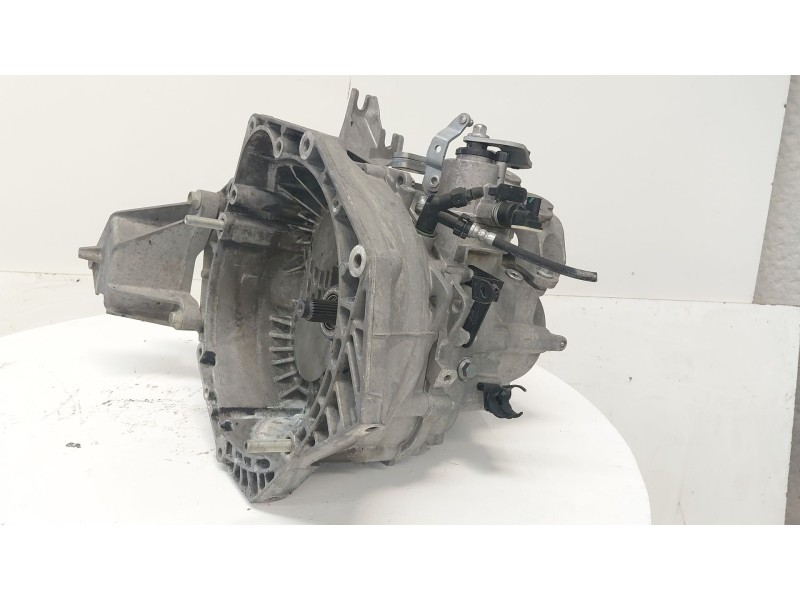 Recambio de caja cambios para opel insignia a (g09) 2.0 cdti (68) referencia OEM IAM R15006992BAJ  
							