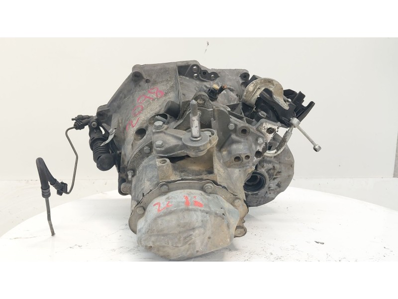 Recambio de caja cambios para peugeot partner tepee 1.6 hdi / bluehdi 75 referencia OEM IAM 20DP33  
							