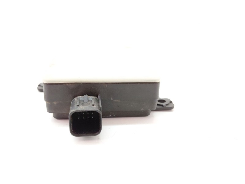 Recambio de modulo electronico para jaguar i-pace (x590) ev400 awd referencia OEM IAM JPLA14F152AD  
							