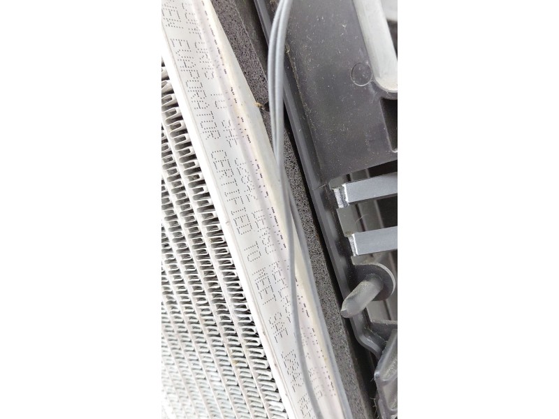 Recambio de radiador calefaccion / aire acondicionado para jaguar i-pace (x590) ev400 awd referencia OEM IAM J2842  