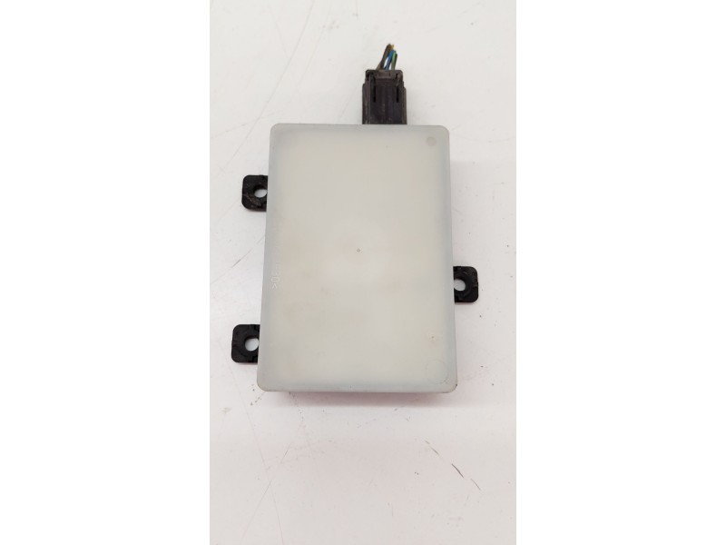 Recambio de modulo electronico para jaguar i-pace (x590) ev400 awd referencia OEM IAM JPLA14F152AD  