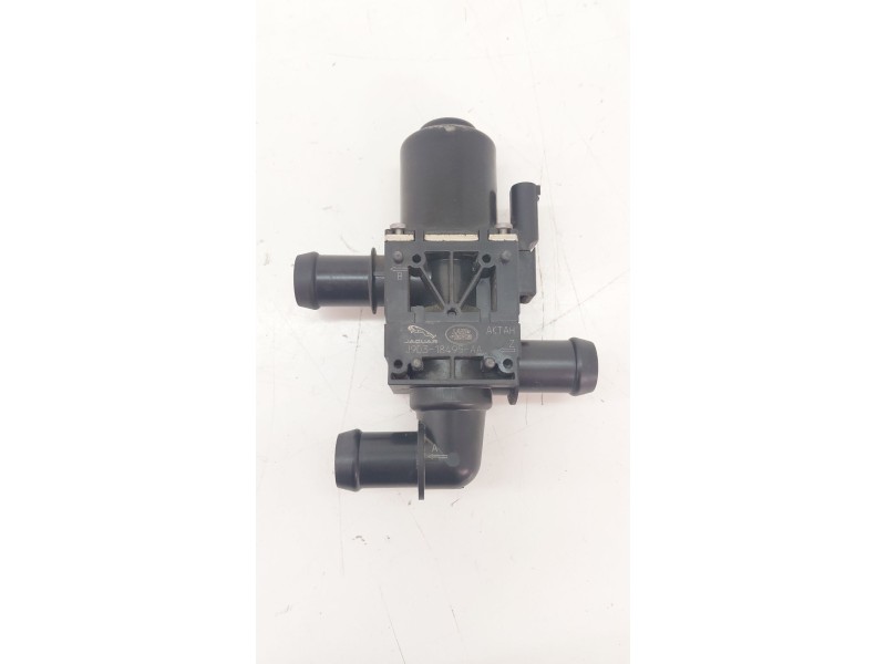 Recambio de bomba agua para jaguar i-pace (x590) ev400 awd referencia OEM IAM J9D318495AA  
							