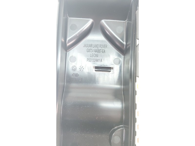 Recambio de caja reles / fusibles para jaguar i-pace (x590) ev400 awd referencia OEM IAM GX7314A067EA  