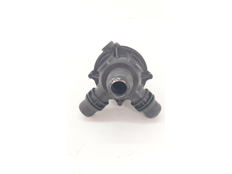 Recambio de bomba agua para jaguar i-pace (x590) ev400 awd referencia OEM IAM J9D38D108AC  
							