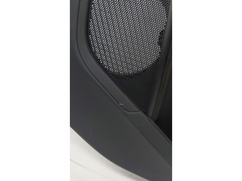 Recambio de guarnecido puerta trasera derecha para jaguar i-pace (x590) ev400 awd referencia OEM IAM   
							