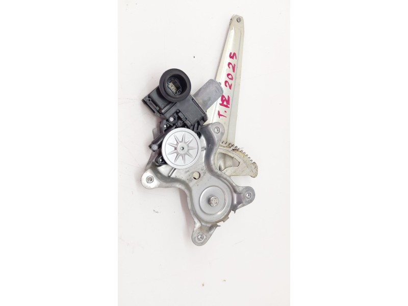 Recambio de elevalunas trasero izquierdo para lexus ct (zwa10_) 200h (zwa10_) referencia OEM IAM 8571060340  
							