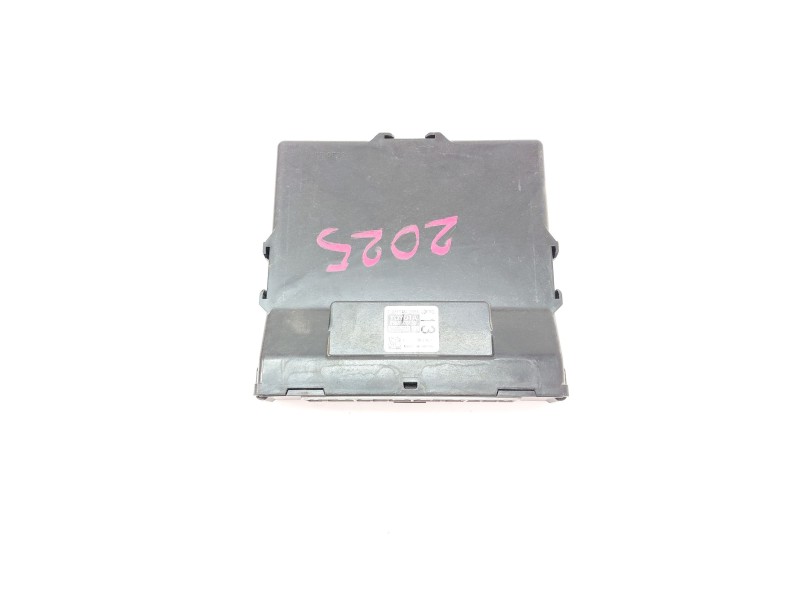 Recambio de modulo electronico para lexus ct (zwa10_) 200h (zwa10_) referencia OEM IAM 8968176130  