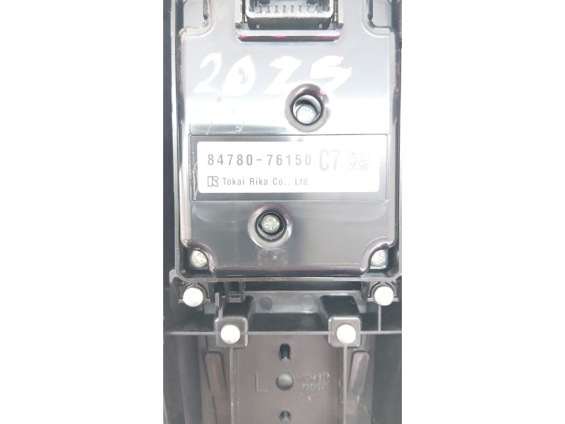 Recambio de mando multifuncion para lexus ct (zwa10_) 200h (zwa10_) referencia OEM IAM 8478076150  
							