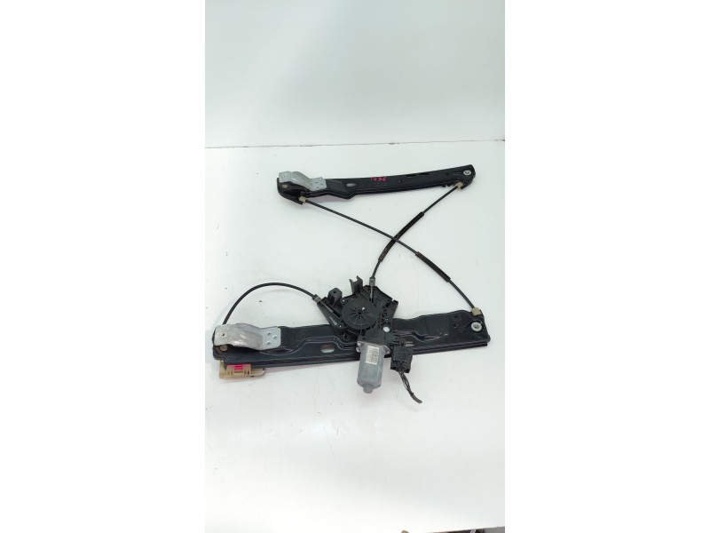 Recambio de elevalunas delantero izquierdo para land rover evoque 2.0 td4 cat referencia OEM IAM 918956104  
							