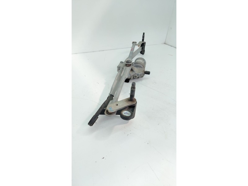 Recambio de motor limpia delantero para land rover evoque 2.0 td4 cat referencia OEM IAM W27101  
							