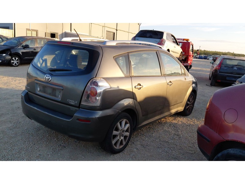 toyota corolla verso (zer_, zze12_, r1_) del año 2006