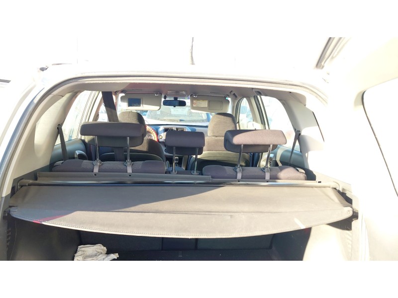 Recambio de bandeja trasera para toyota rav 4 iii (_a3_) 2.2 d 4wd (ala30_) referencia OEM IAM   
							