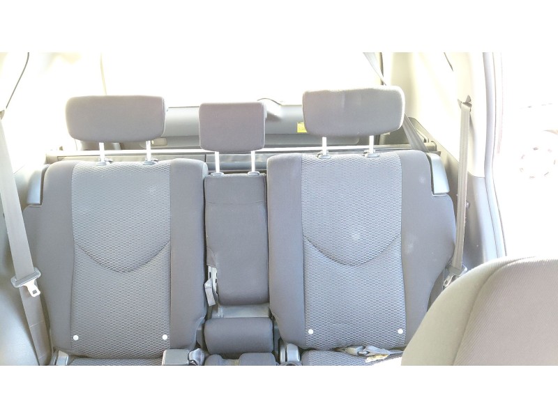 Recambio de asientos traseros para toyota rav 4 iii (_a3_) 2.2 d 4wd (ala30_) referencia OEM IAM   