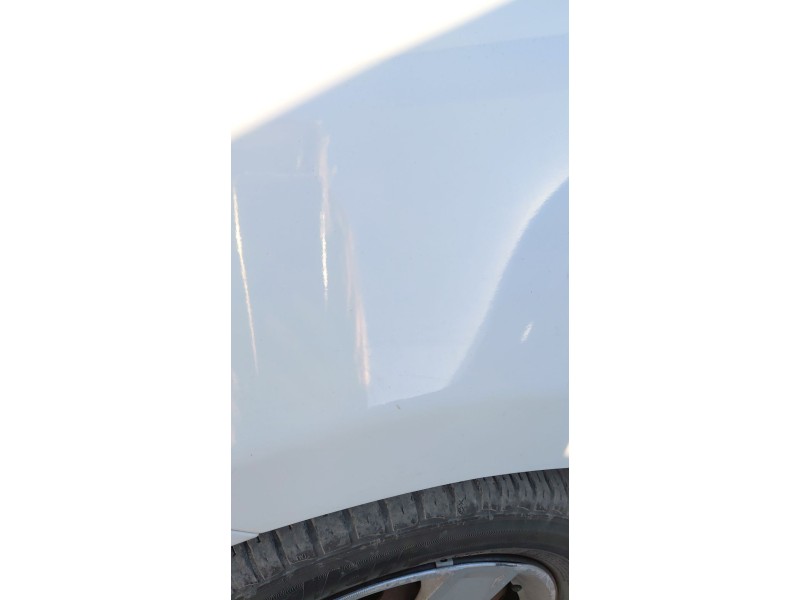 Recambio de aleta delantera izquierda para chevrolet aveo hatchback (t300) 1.4 referencia OEM IAM   
							