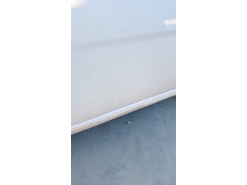 Recambio de puerta delantera izquierda para chevrolet aveo hatchback (t300) 1.4 referencia OEM IAM   