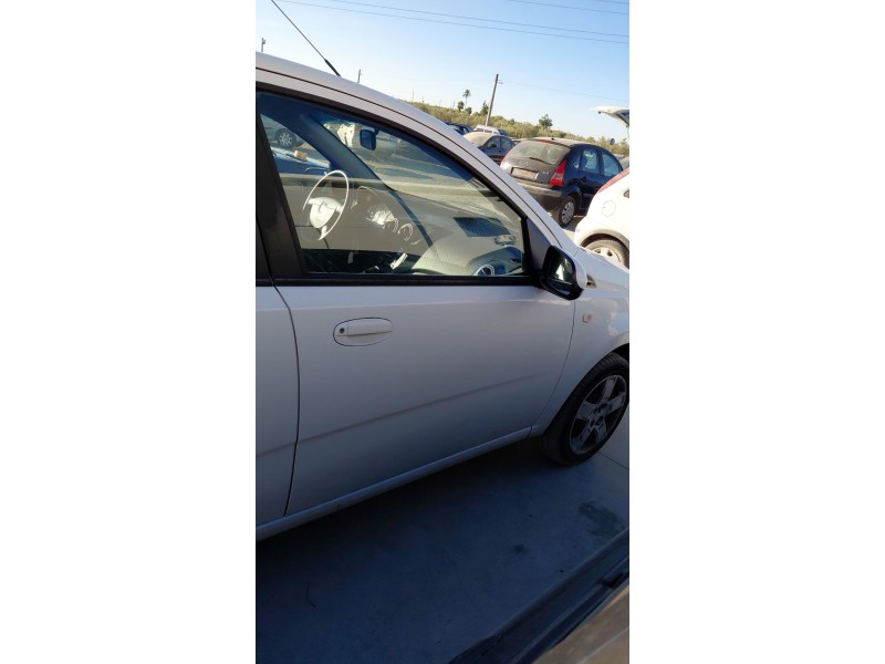 Recambio de puerta delantera derecha para chevrolet aveo hatchback (t300) 1.4 referencia OEM IAM   