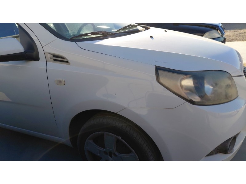 Recambio de aleta delantera derecha para chevrolet aveo hatchback (t300) 1.4 referencia OEM IAM   
							