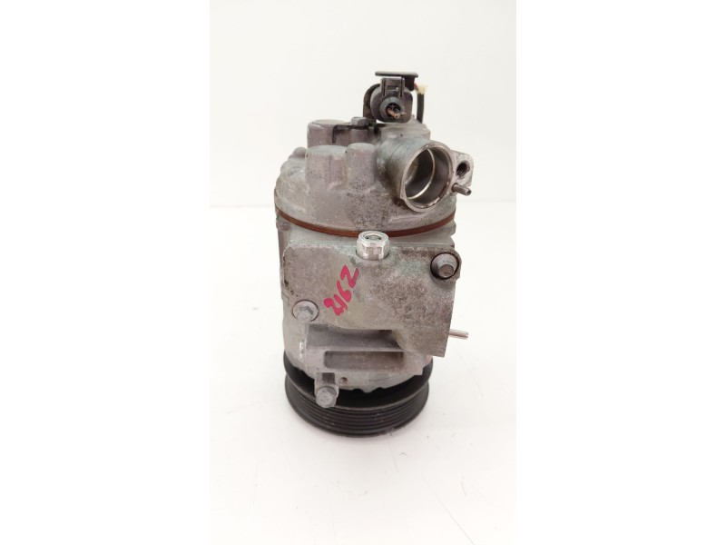 Recambio de compresor aire acondicionado para seat ibiza iii (6l1) 1.4 16v referencia OEM IAM 6Q0820808B  
							