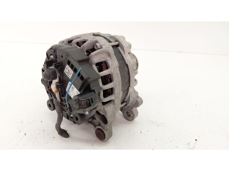 Recambio de alternador para seat ibiza iv sc (6j1, 6p5) 1.2 tsi referencia OEM IAM 04E903021M  