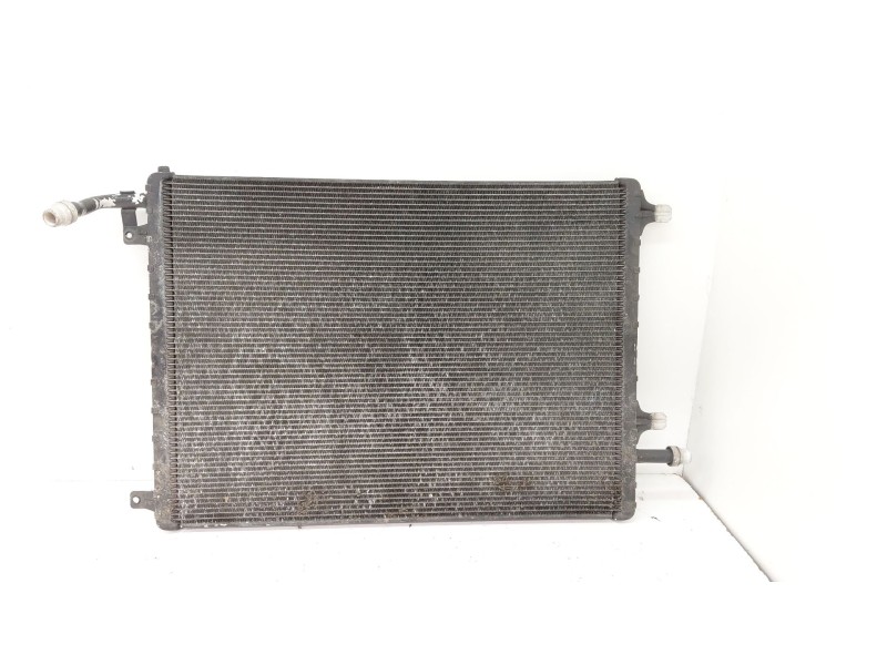 Recambio de radiador agua para land rover evoque 2.0 td4 cat referencia OEM IAM GJ3219E839AB  
							