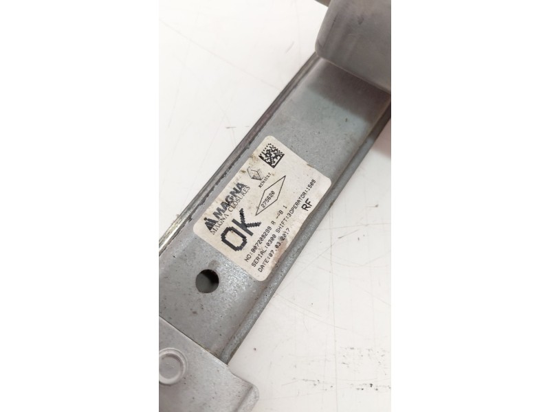 Recambio de elevalunas delantero derecho para dacia sandero ii tce 90 (b8m1, b8ma) referencia OEM IAM 807209299R  
							